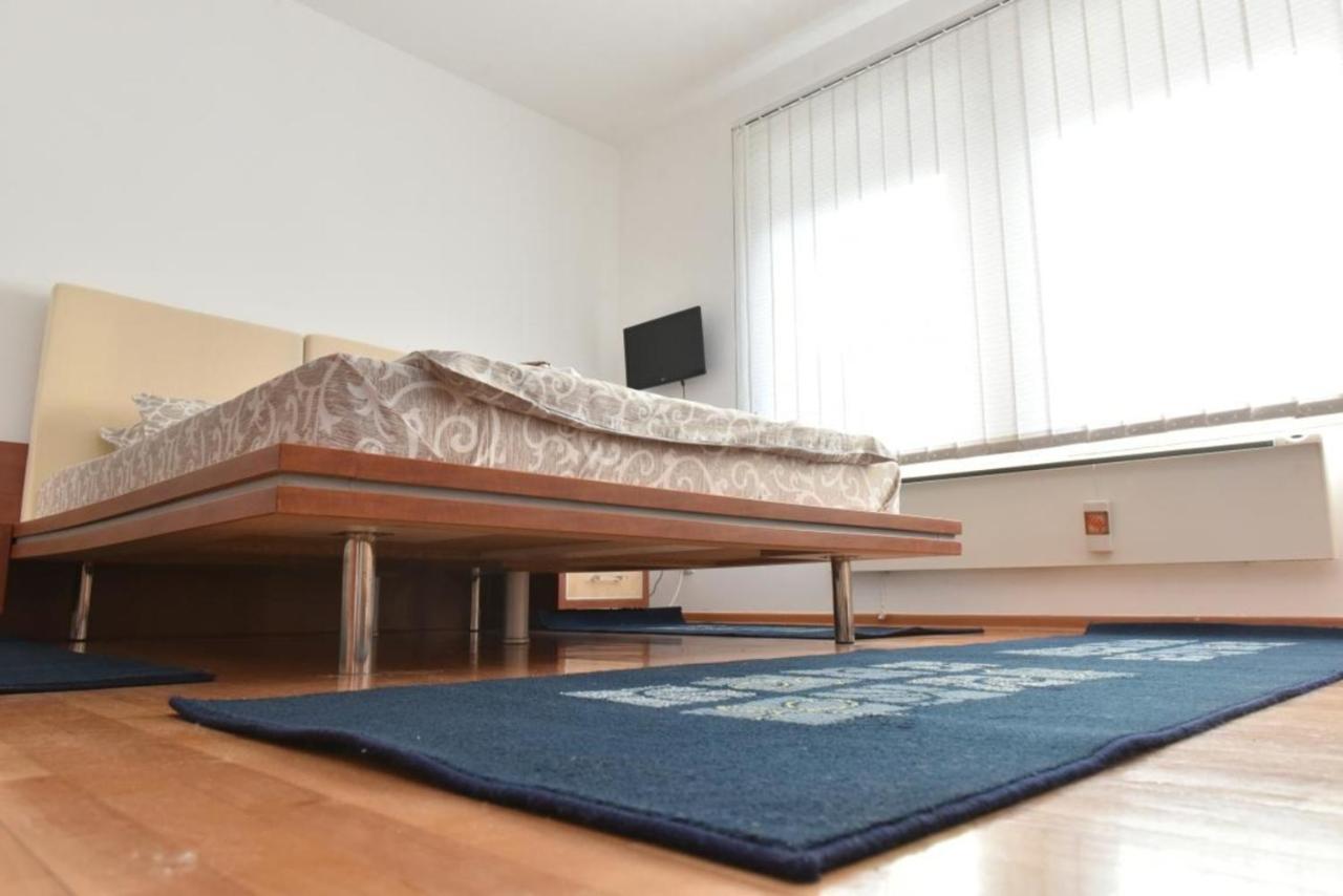 Promenada apartmani Kruševac Exterior foto