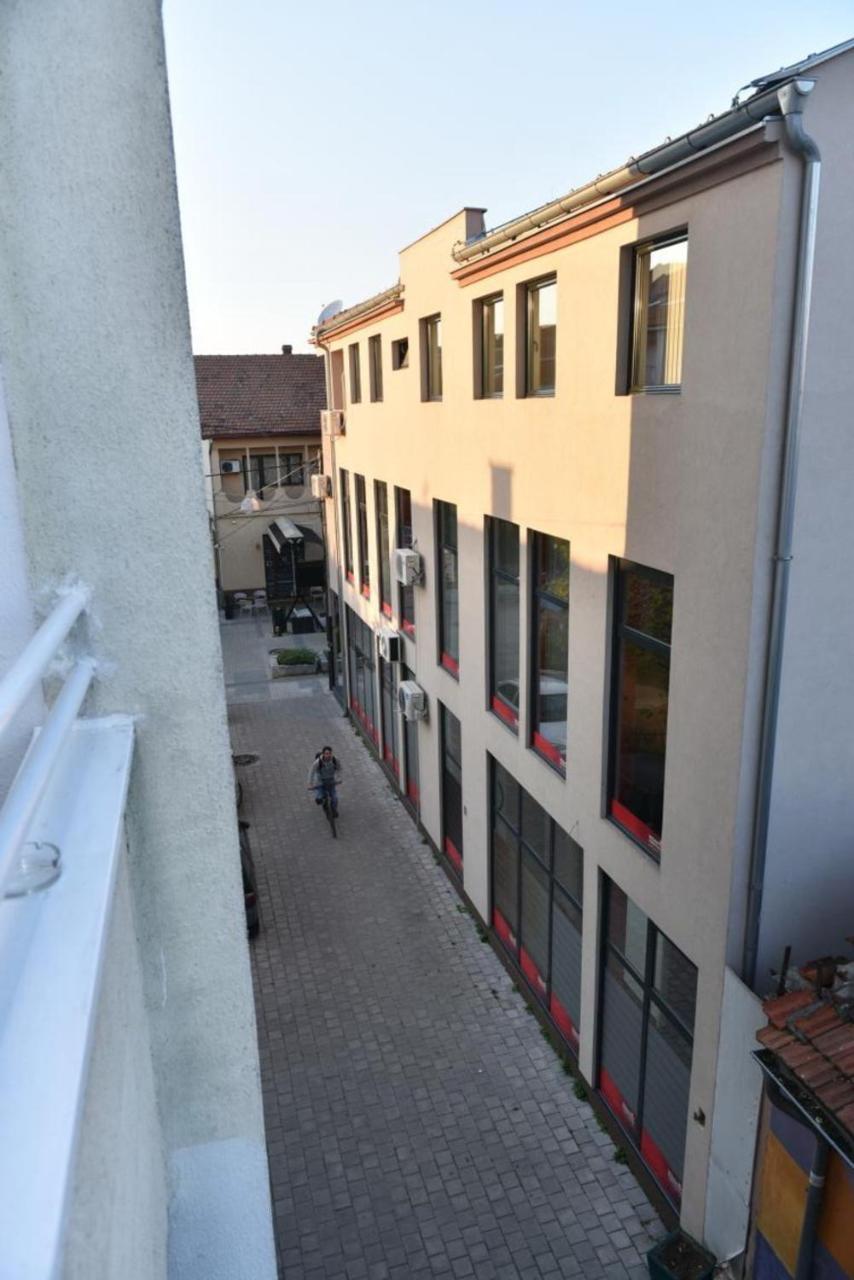 Promenada apartmani Kruševac Exterior foto