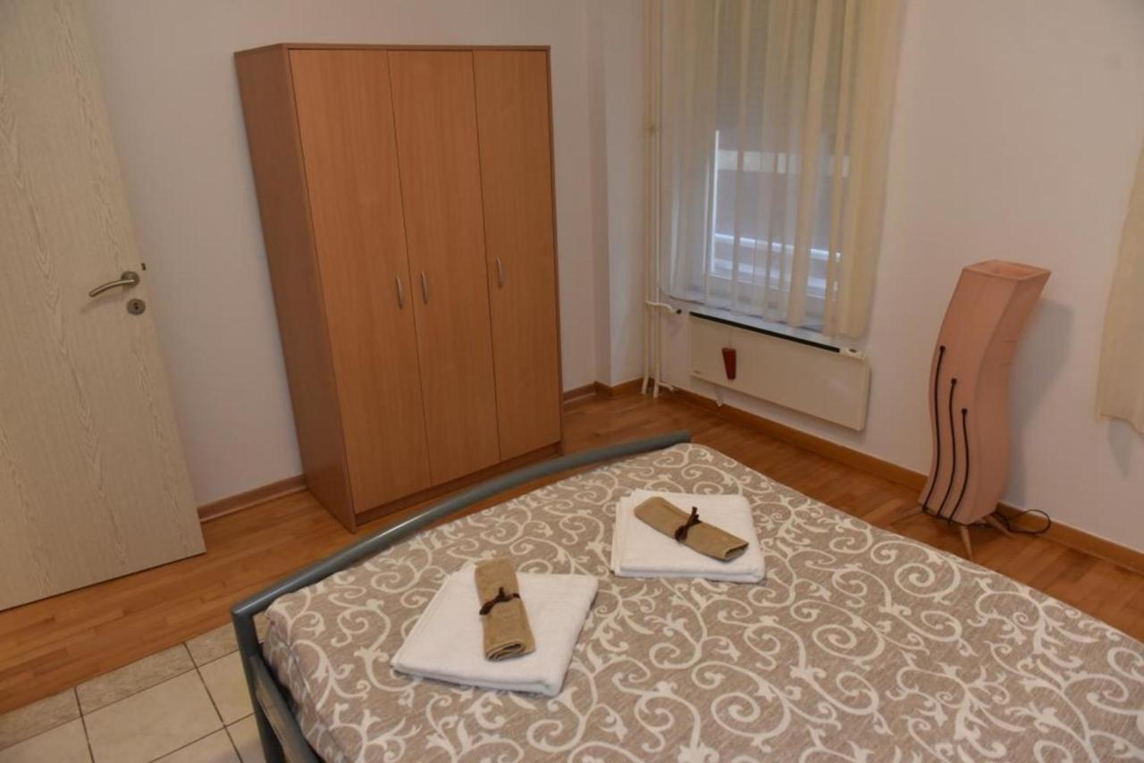 Promenada apartmani Kruševac Exterior foto