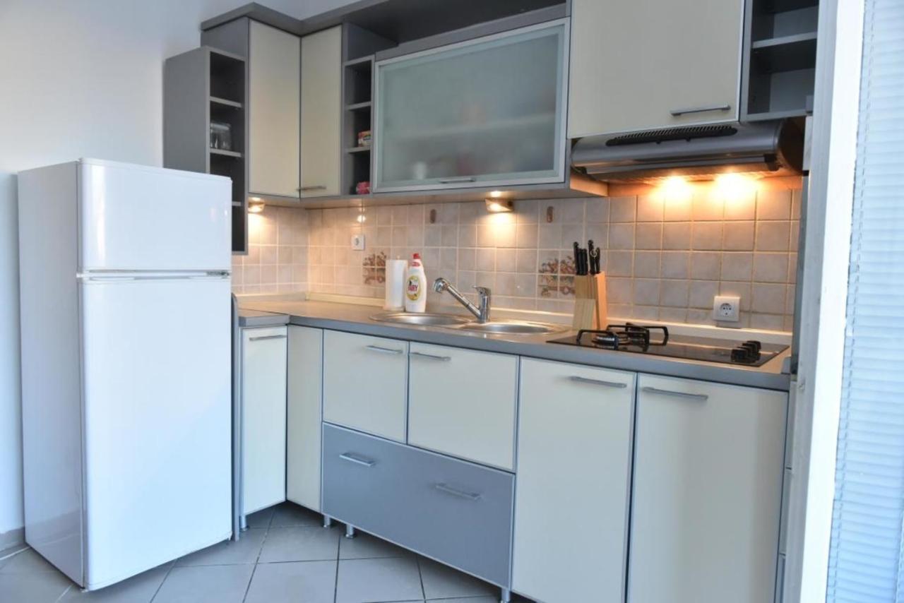 Promenada apartmani Kruševac Exterior foto