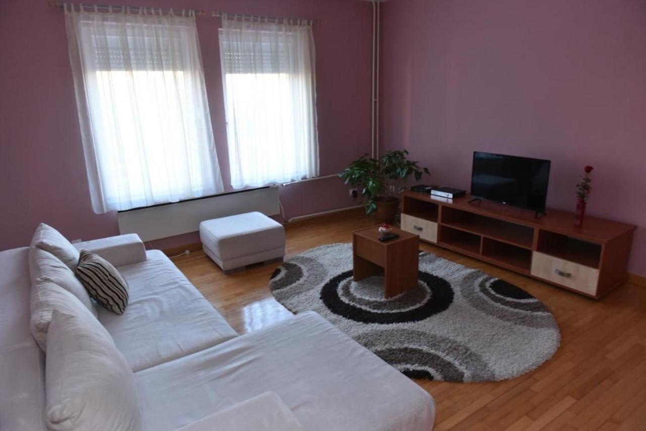 Promenada apartmani Kruševac Exterior foto